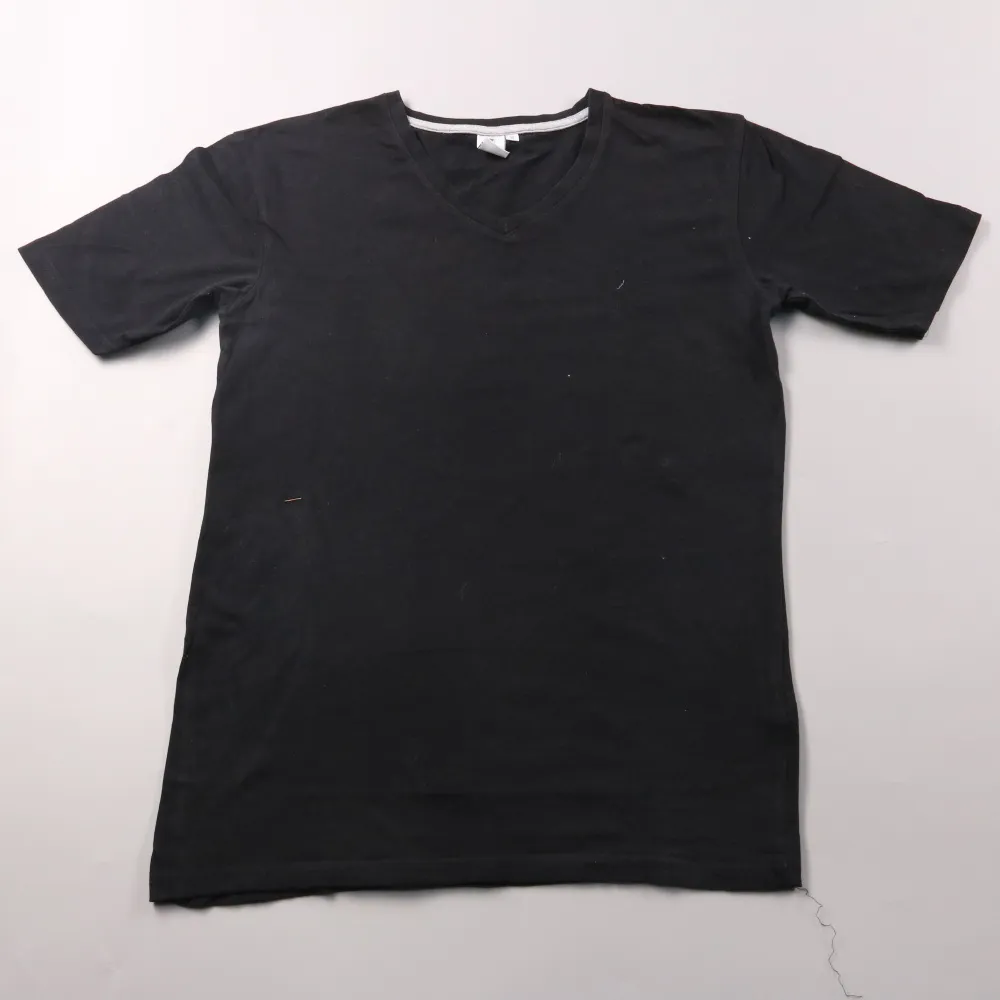 250429030-1